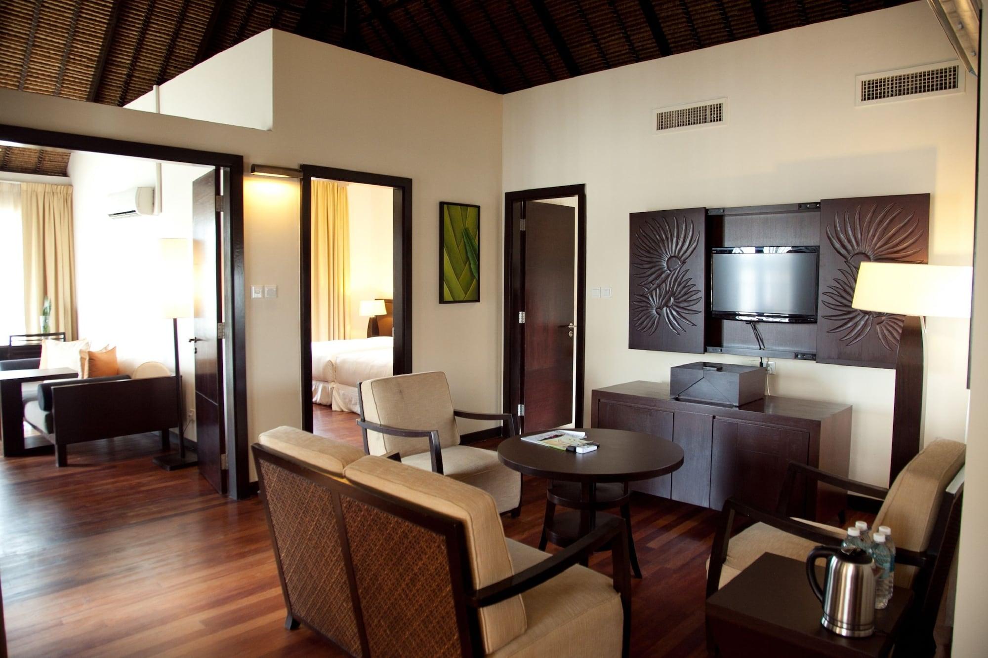 Avani Sepang Goldcoast Resort Kampong Bagan Lalang Dış mekan fotoğraf A suite at the Taj Bengal